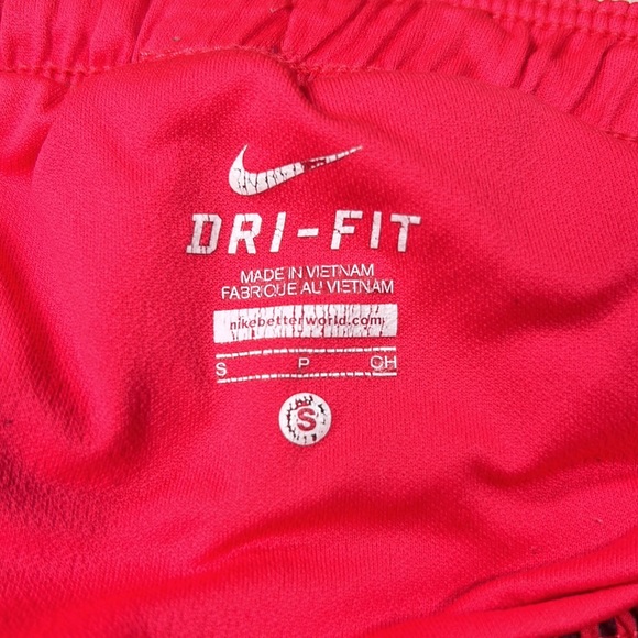 NIKE, Dri-Fit running shorts!! - Picture 10 of 14